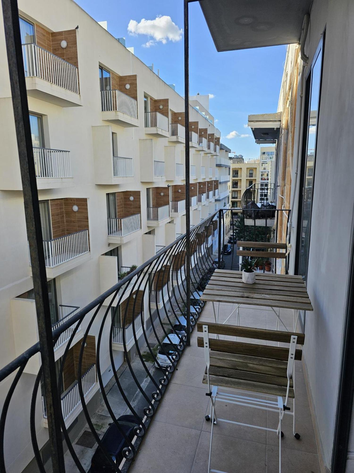 Korzo Suites Sliema III מראה חיצוני תמונה