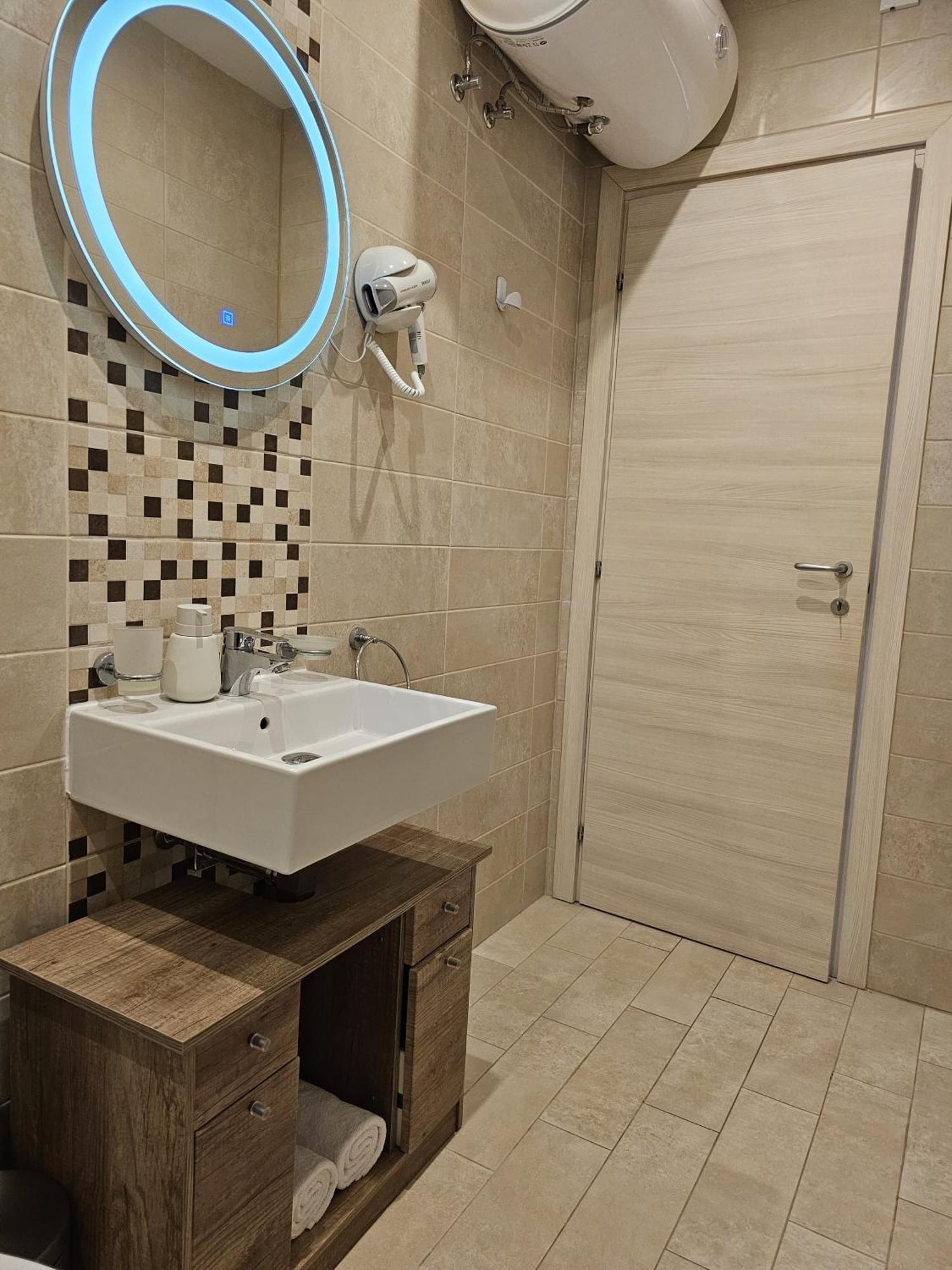 Korzo Suites Sliema III מראה חיצוני תמונה